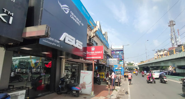 Asus-Exclusive-Showroom-in-Adyar-Chennai-India_5