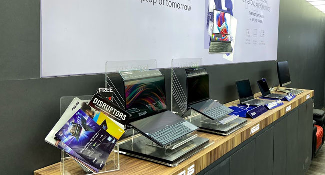 Asus Exclusive Showroom in Anna Nagar, Chennai, India